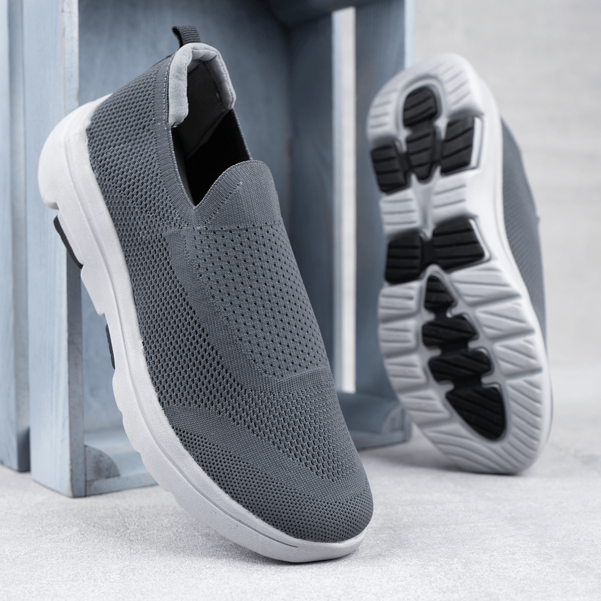 اسكيتشر طبي ميجا – Mega Sketchers