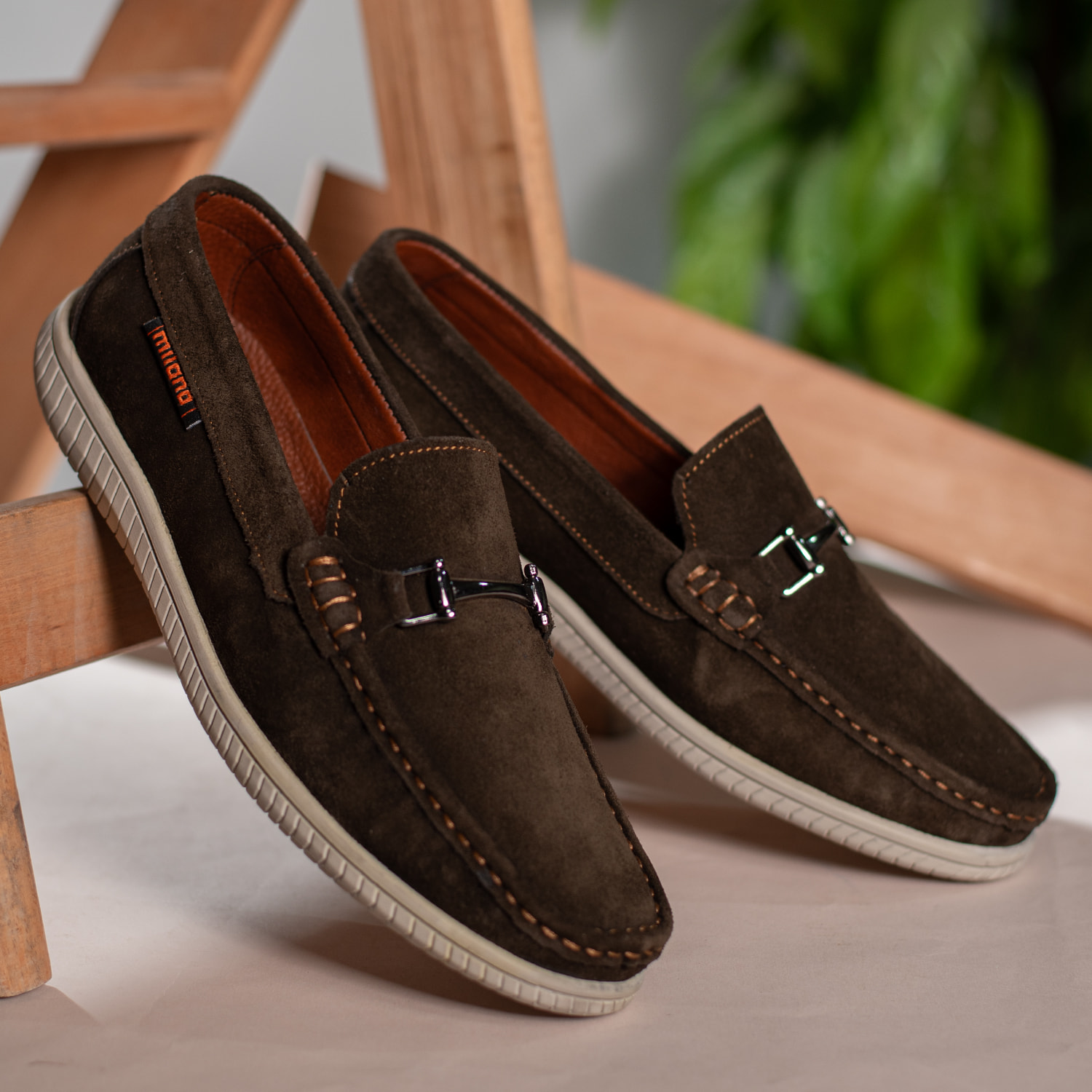 حذاء شامواه رجالي Milano Vans