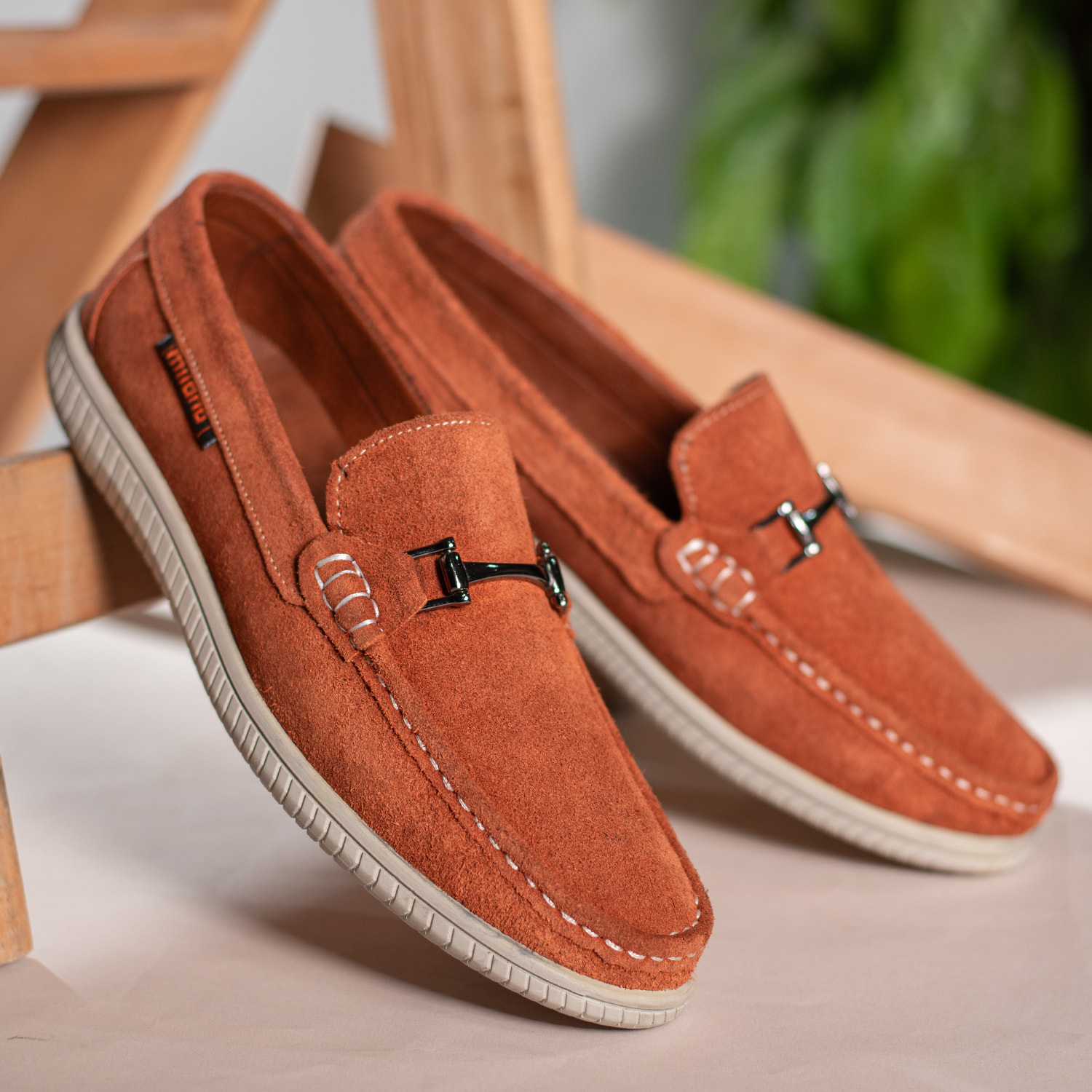 حذاء شامواه رجالي Milano Vans