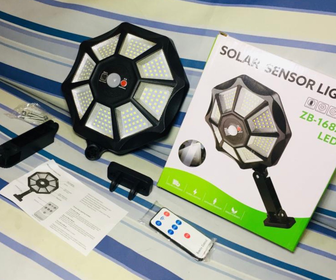 كشاف الطاقة الشمسية الخارجي الدائري - Solar Sensor Light